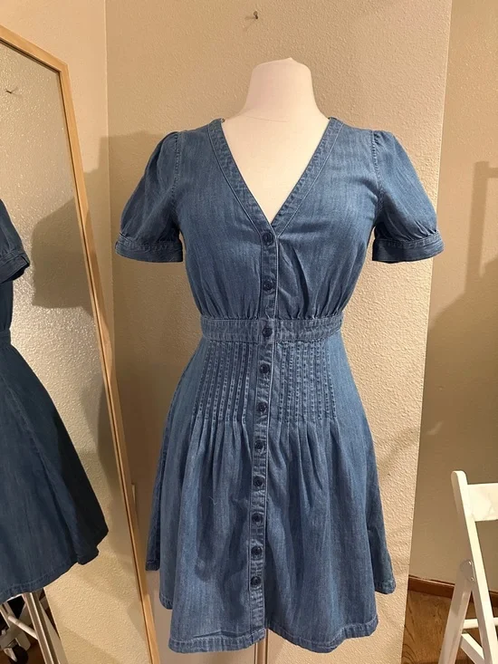 Madewell Denim Daylily Dress in Annetta wash size 4 fit flare summer beach - Picture 2 of 11
